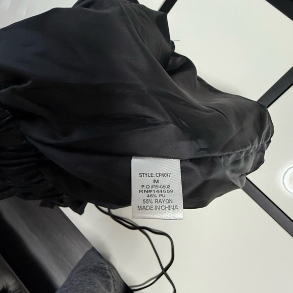 New Vanilla Star Black High Waist Faux Leather Shorts - Picture 7 of 8